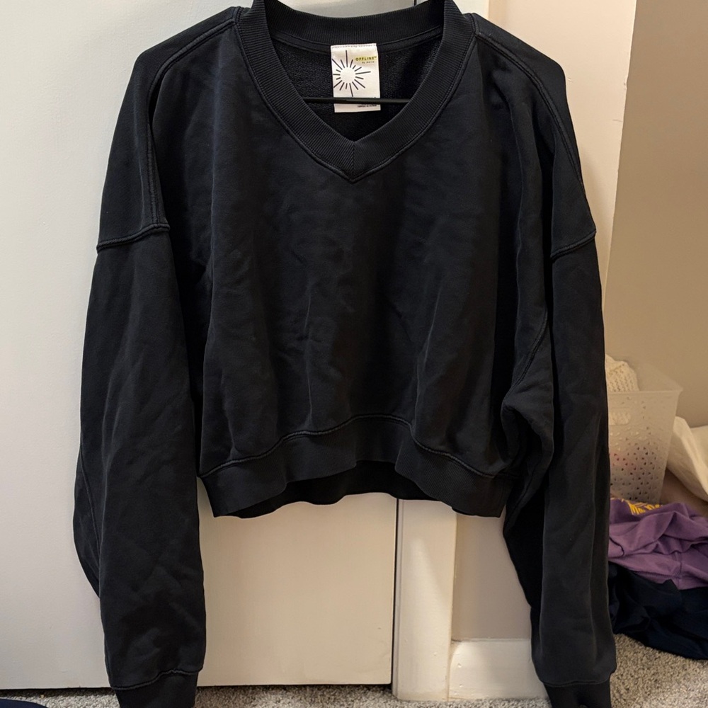 Aerie cropped v-neck sweatshirt